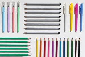 Les pires stylos pour un dysgraphique : ceux à éviter absolument